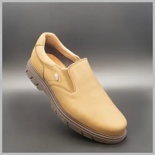 Mocasín impermeables e hidrofugados. Modelo c511 color Marrón. 2020 Zapatos BAY Mallorca.